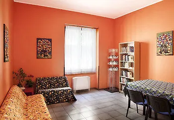 New Generation Navigli Hostal